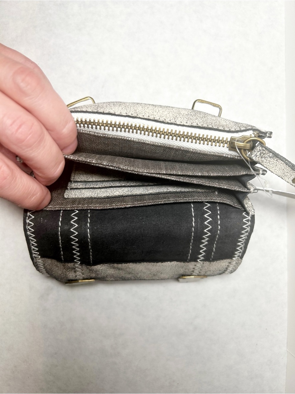 Schuler & Sons Philadelphia Distressed Lamb Leather Clutch for Anthropologie NWT - Picture 8 of 12